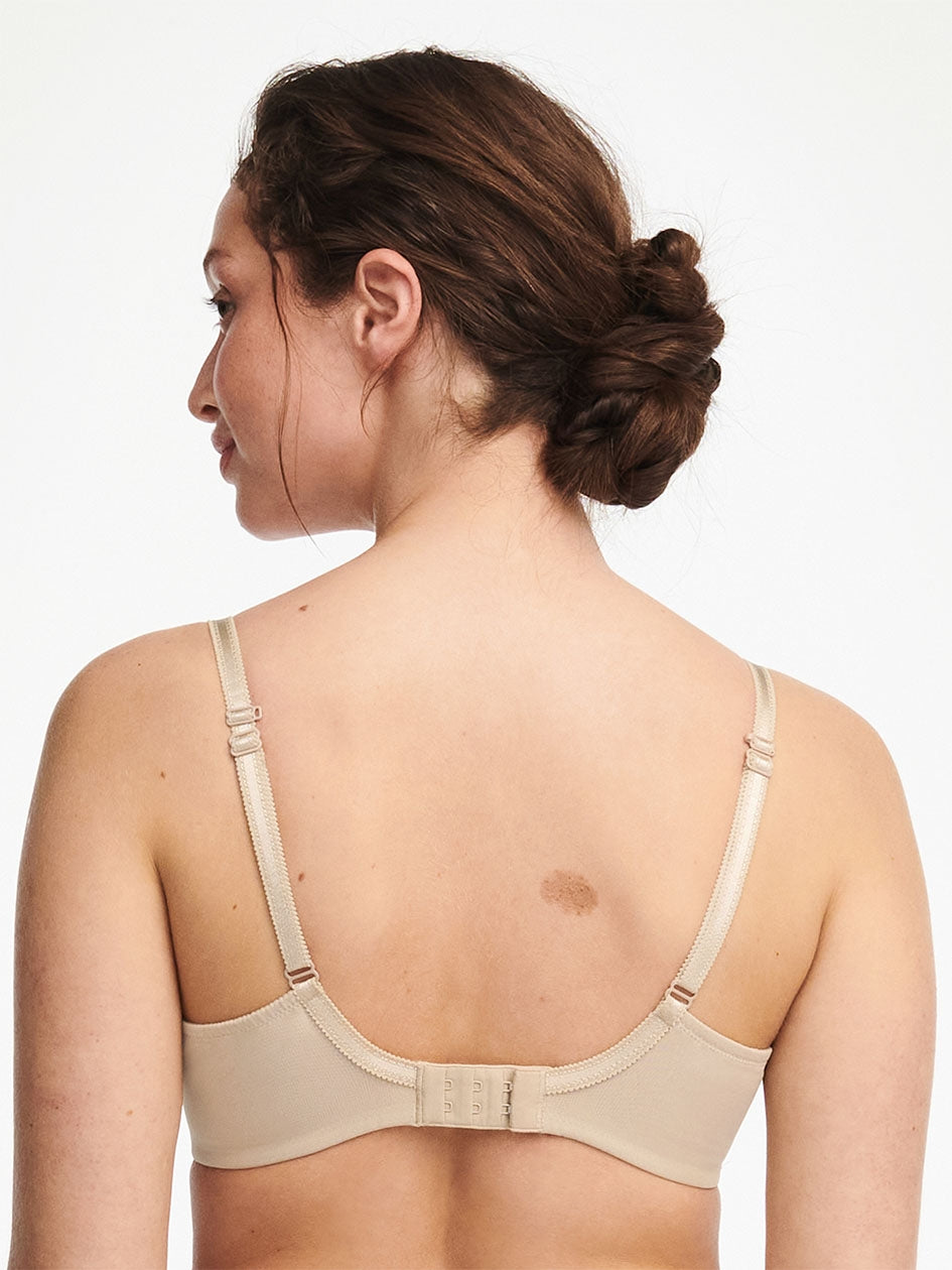 Parisian Allure Unlined Plunge Bra - Nude Sand COLOR WU?