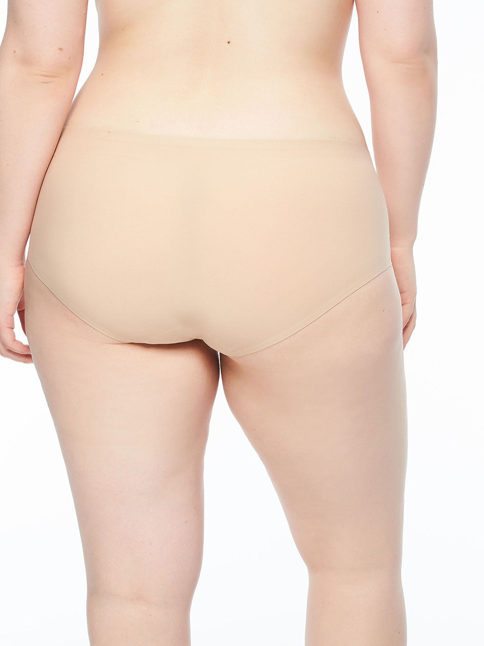 Chantelle Plus Size Seamless Soft Stretch Hipster Nude – Belle Mode  Intimates