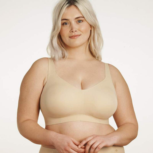 Evelyn & Bobbie Wire Free Beyond Bra in Sand