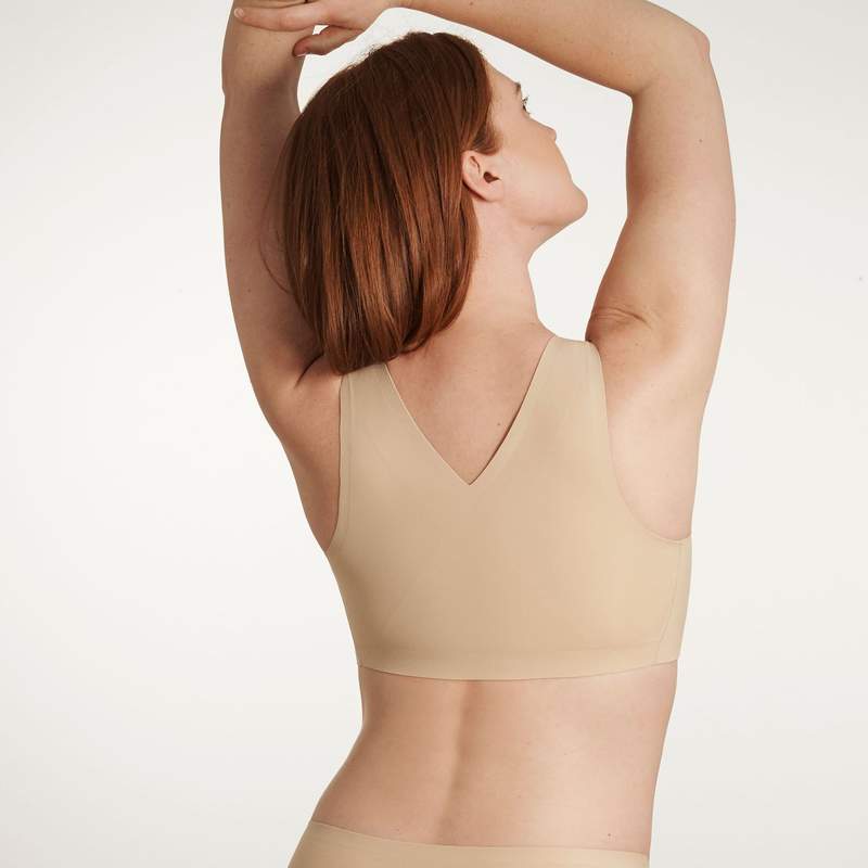 Evelyn & Bobbie Wire Free Defy Bra in Sand